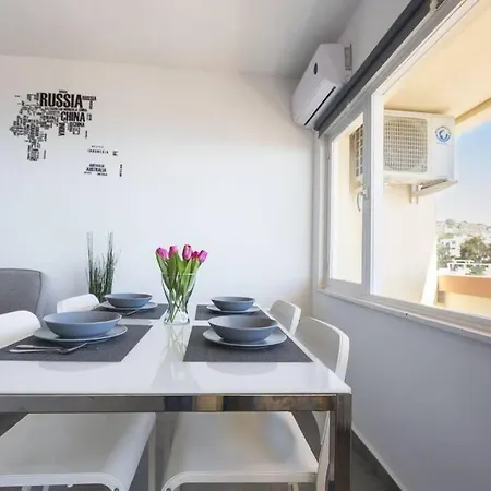 Primera Linea Apartment